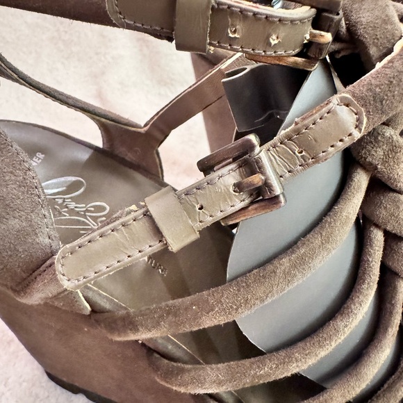 DONALD J PLINER Women’s Olive Green “Cadle” Strappy Wedge Platform Sandles Sz 9M - Picture 6 of 8